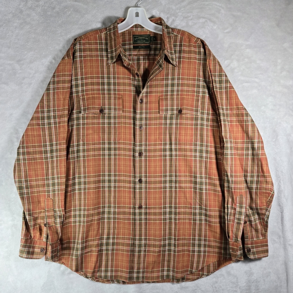 CC Filson Button Up Long Sleeve Shirt Men XL Extra Large Red Plaid Front Pockets